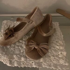 Shoes girl pink size 13 US